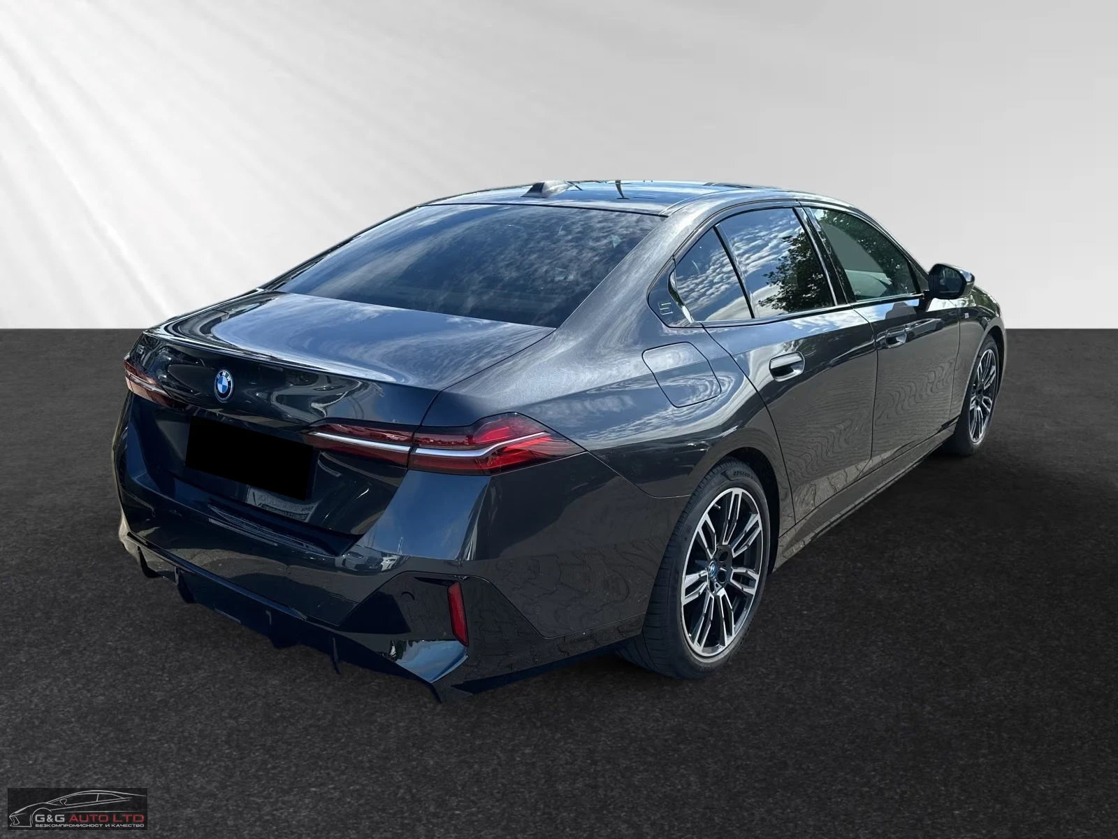 BMW i5 M60/601HP/xDRIVE/H&K/HUD/360/PANO/932z | Mobile.bg � ����������� 4