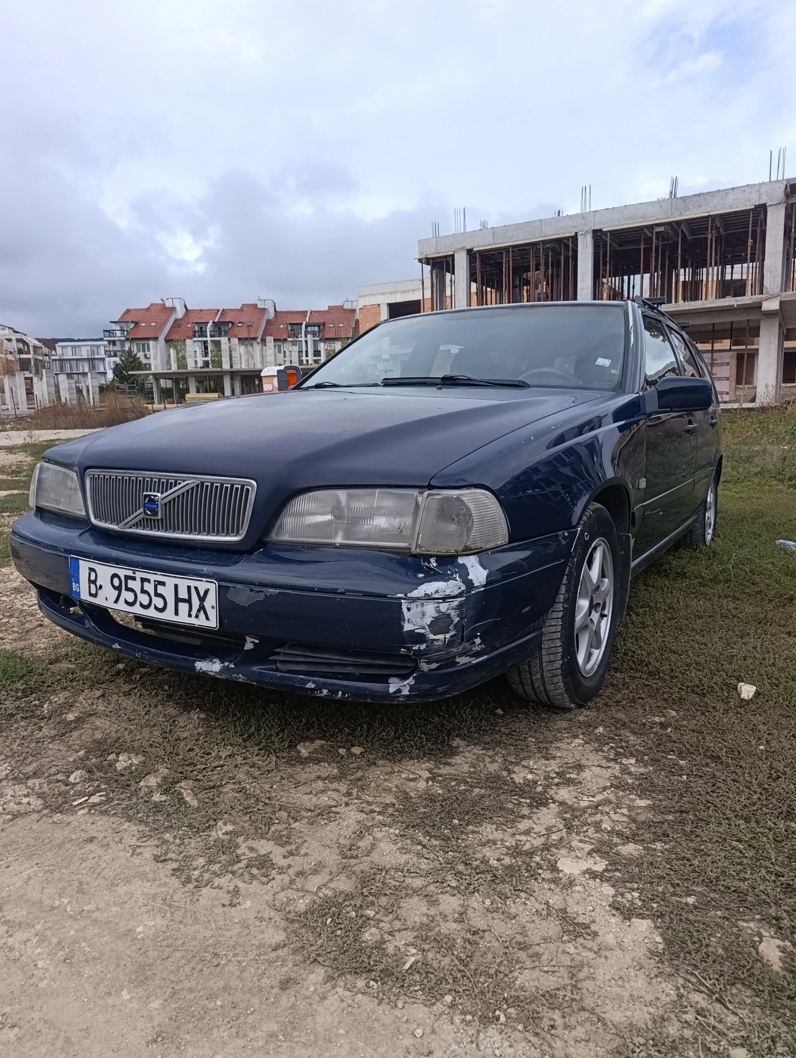 Volvo V70 2.5 TDI, снимка 4 - Автомобили и джипове - 56625882