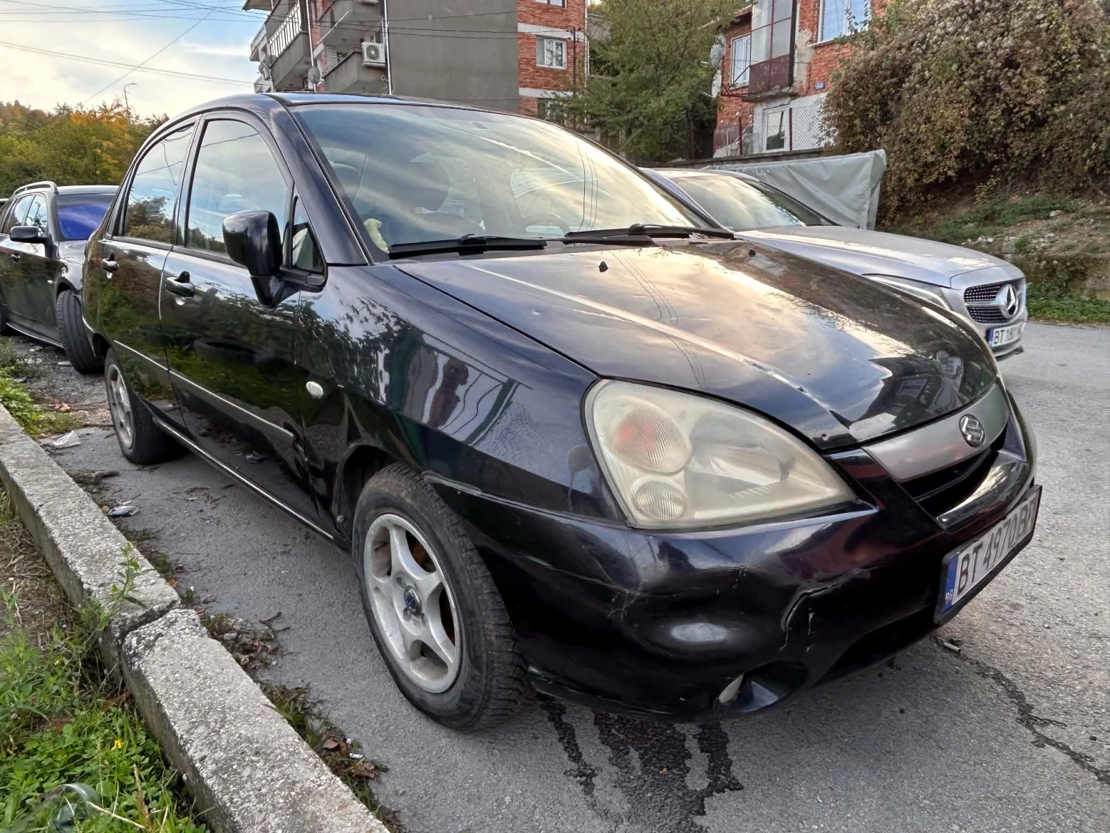 Suzuki Liana 1.6i, снимка 3 - Автомобили и джипове - 56647128