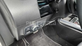 Mercedes-Benz GLA 250 | КАМЕРА| ПОДГРЕВ| ПАНОРАМА| DISTRONIC, снимка 13