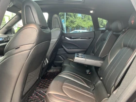 Maserati Levante V6 / AWD / HARMAN-KARDON / BI-XENON / PANO, снимка 17