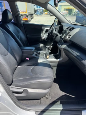 Обява за продажба на Toyota Rav4 2.2 D4D ~10 800 лв. - изображение 3