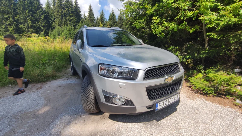 Chevrolet Captiva 4х4, снимка 6 - Автомобили и джипове - 47443442