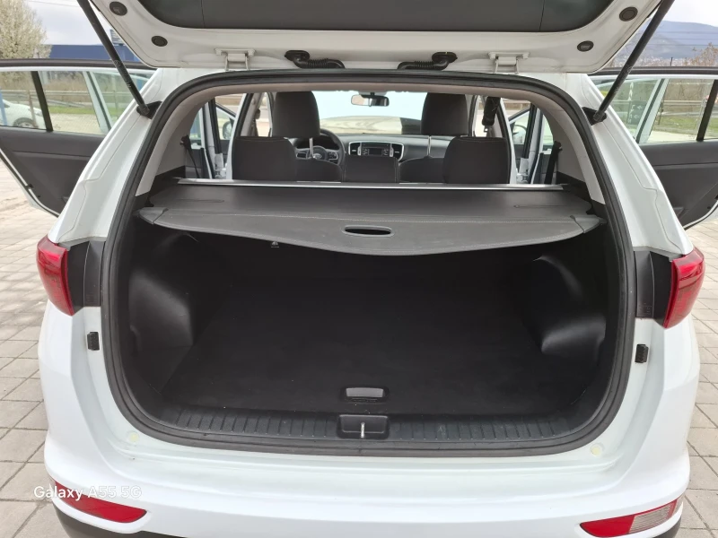 Kia Sportage, снимка 16 - Автомобили и джипове - 49761623