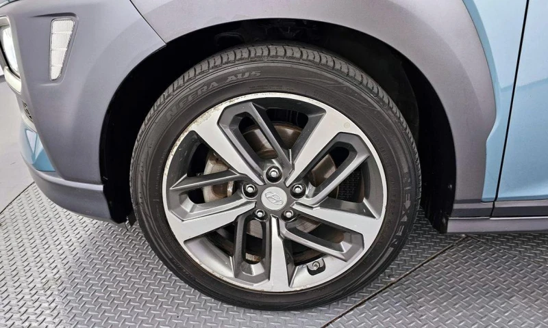 Hyundai Kona, снимка 4 - Автомобили и джипове - 51888108