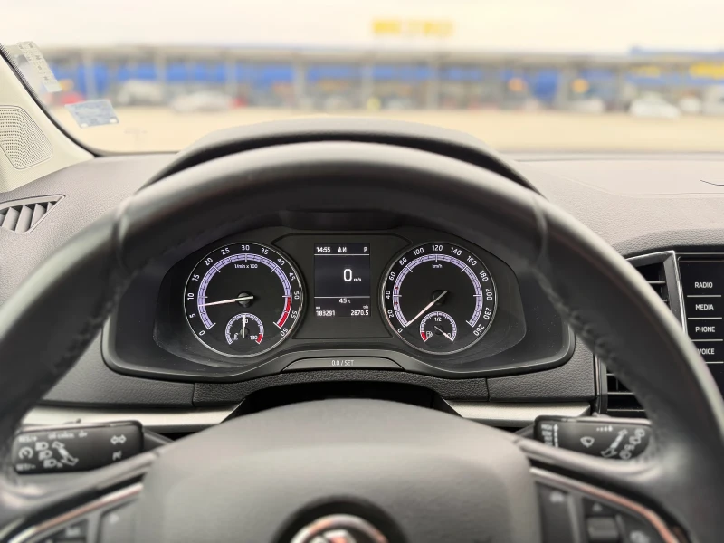 Skoda Karoq FULL LED MATRIX /// AUTOMAT , снимка 6 - Автомобили и джипове - 52924599