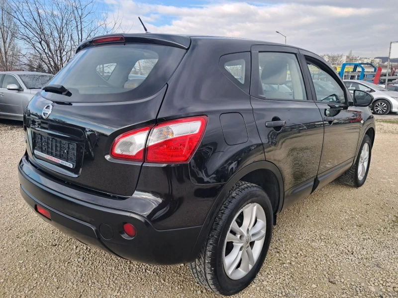 Nissan Qashqai 2.0i 141к.с 4х4 142000км Навигация, снимка 7 - Автомобили и джипове - 52922793