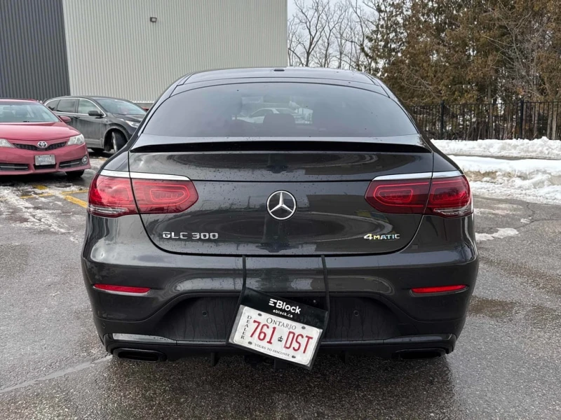 Mercedes-Benz GLC 300 CARFAX, снимка 4 - Автомобили и джипове - 53381350
