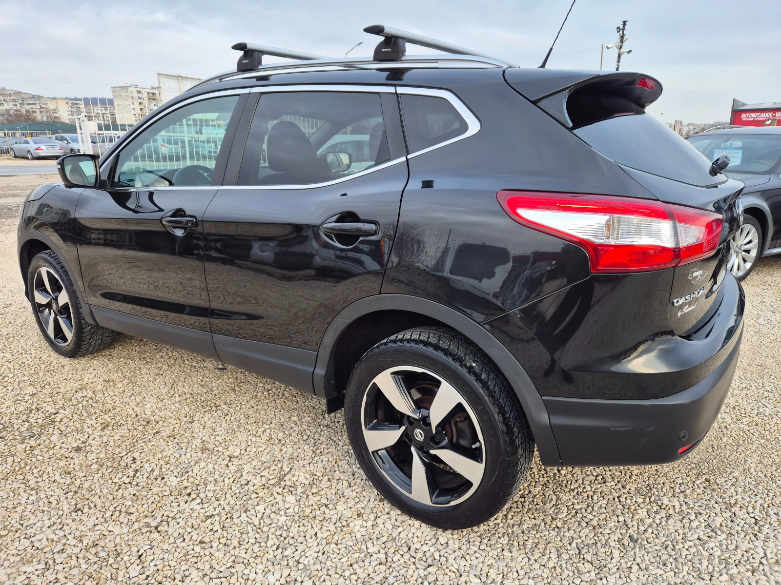 Nissan Qashqai 1.6cdi 4x4 - изображение 6