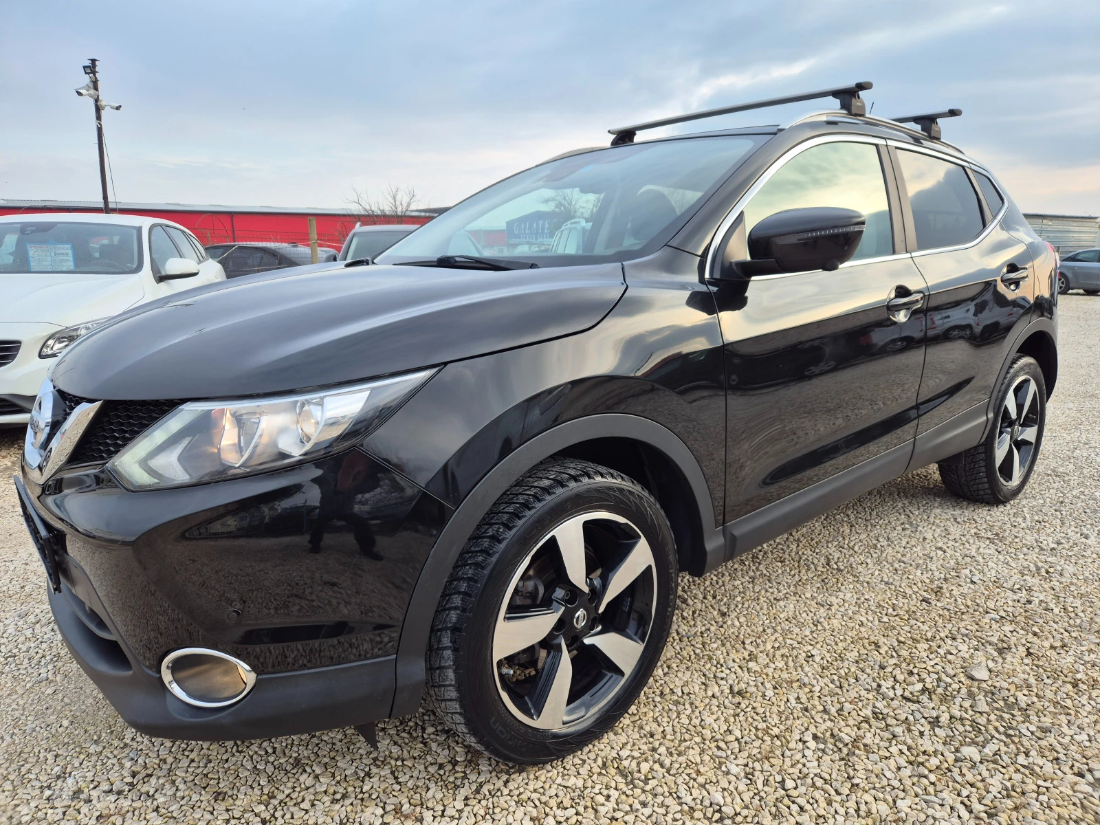 Nissan Qashqai 1.6cdi 4x4 - изображение 3