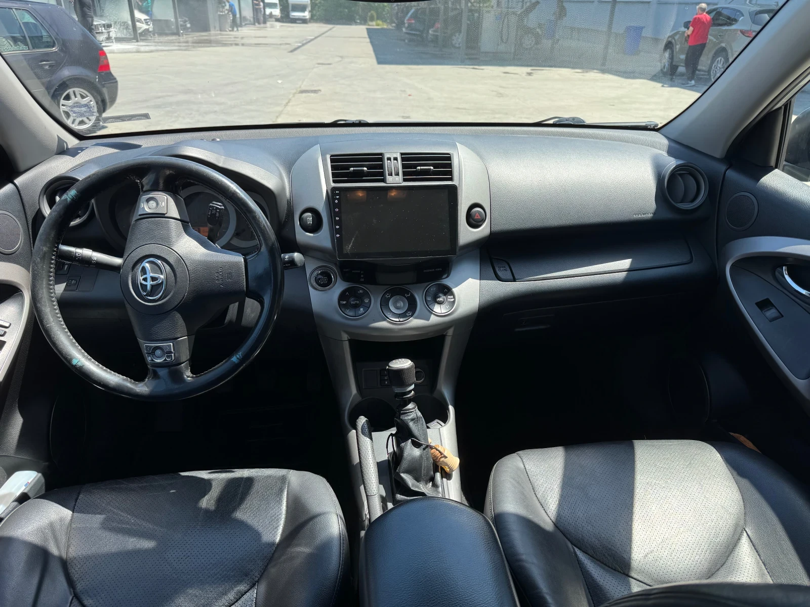 Toyota Rav4 2.2 D4D - изображение 3