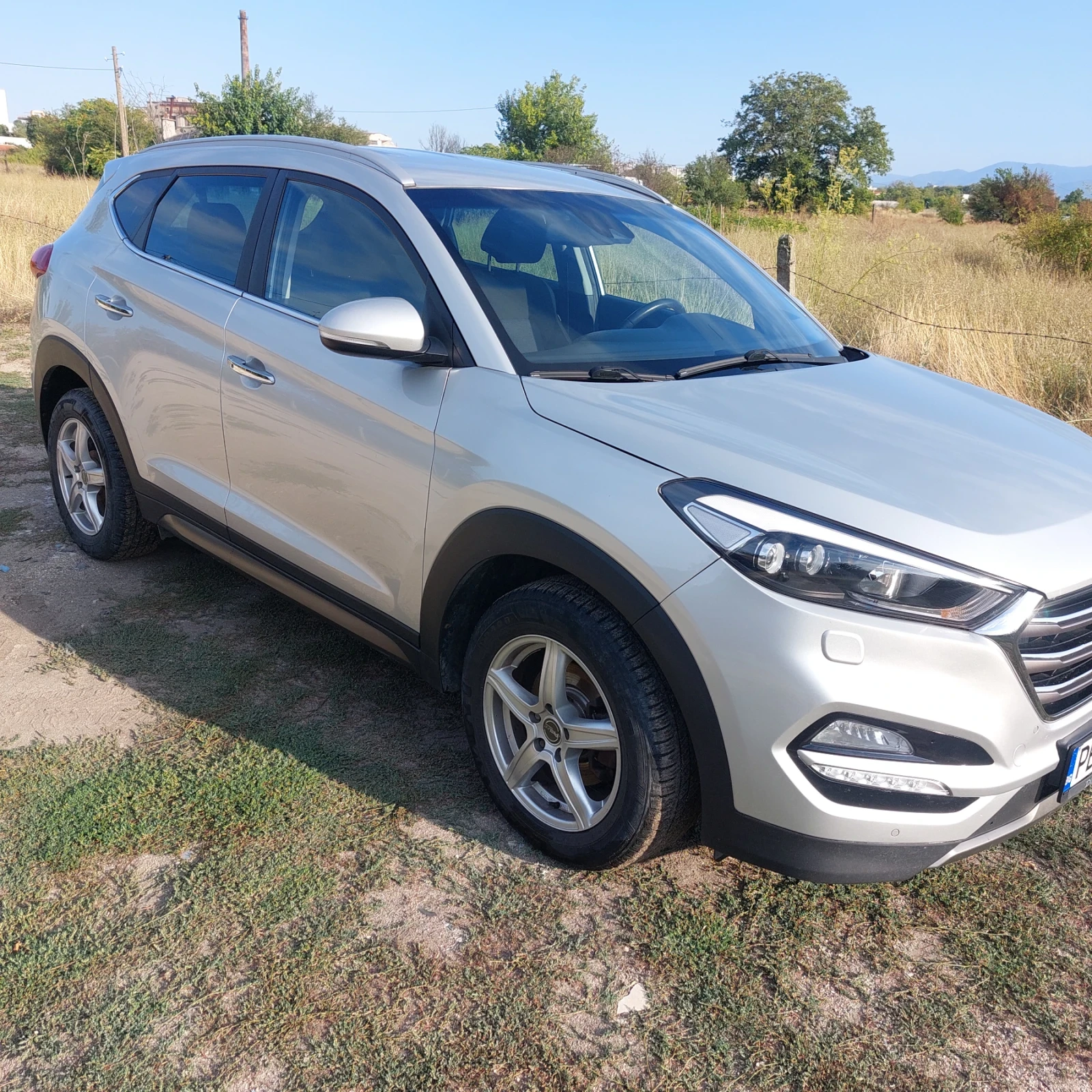 Hyundai Tucson 2.0 - изображение 3