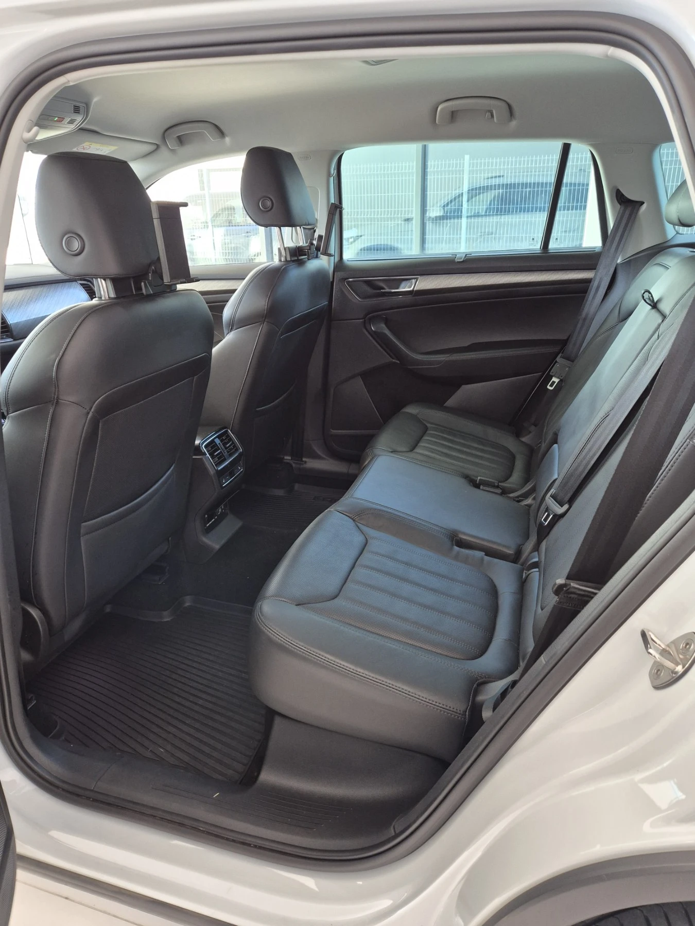 Skoda Kodiaq VISION 2.0 TDI 200 к.с. 7-DSG, 4х4 - изображение 7