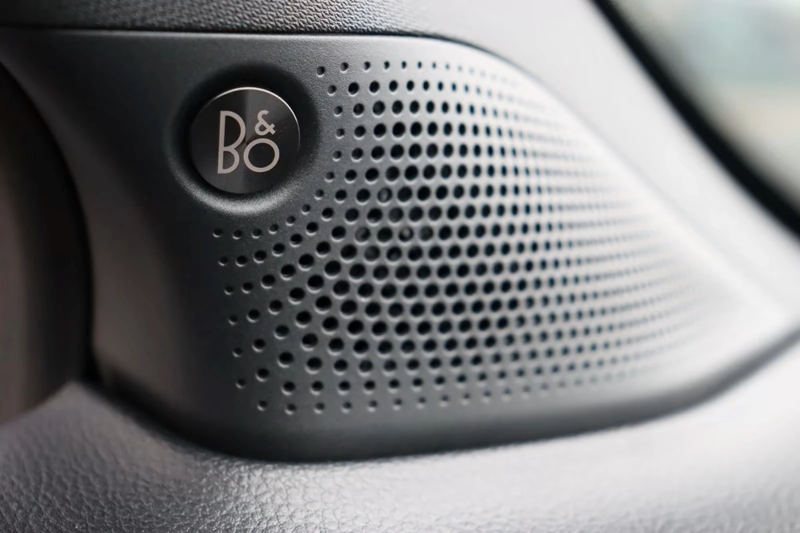 Ford Ranger 3.0 RAPTOR* MATRIX LIGHTS* B&O* 360* , снимка 12 - Автомобили и джипове - 53163948