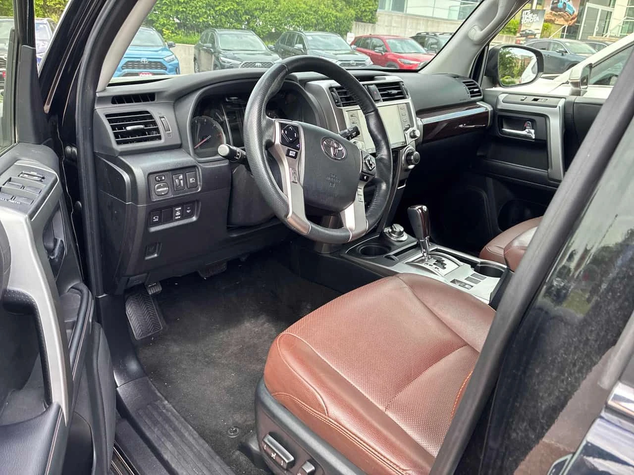 Toyota 4runner | ОТ ГЛАВНО ПРЕДСТАВИТЕЛСТВО| КЛИПОВЕ| CARFAX, снимка 10 - Автомобили и джипове - 54859605