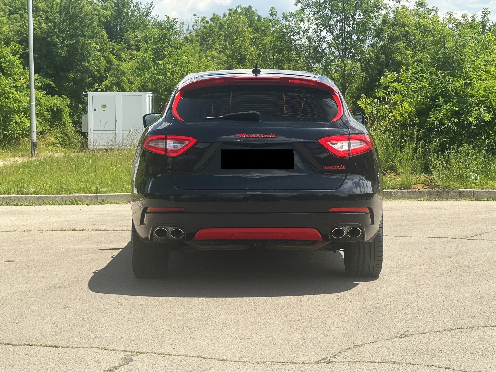 Maserati Levante V6 / AWD / HARMAN-KARDON / BI-XENON / PANO, снимка 5 - Автомобили и джипове - 54996817