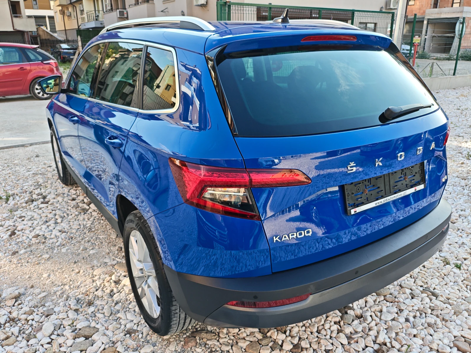 Skoda Karoq 2.0 Tdi 4x4 DSG Style, снимка 7 - Автомобили и джипове - 55435698