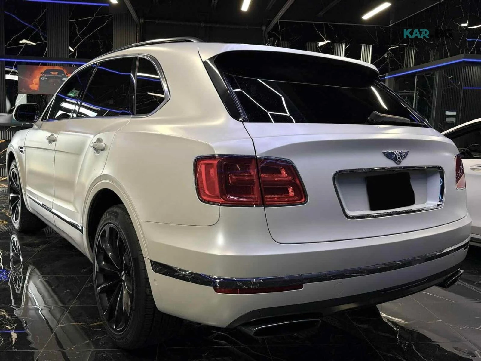 Bentley Bentayga W12 ЦЕНА ДО БЪЛГАРИЯ РЕГИСТРАЦИЯ & АВТОКРЕДИТ, снимка 4 - Автомобили и джипове - 55885474