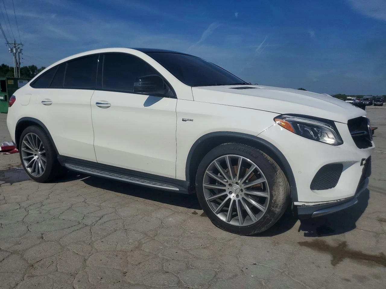 Mercedes-Benz GLE 43 AMG, снимка 4 - Автомобили и джипове - 56346430