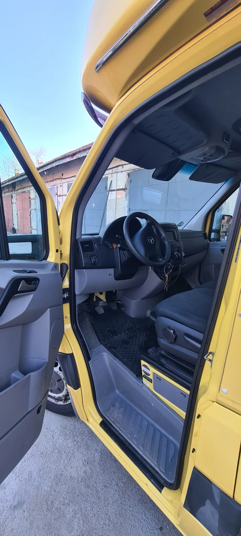 Mercedes-Benz Sprinter 319, снимка 5 - Бусове и автобуси - 53599711