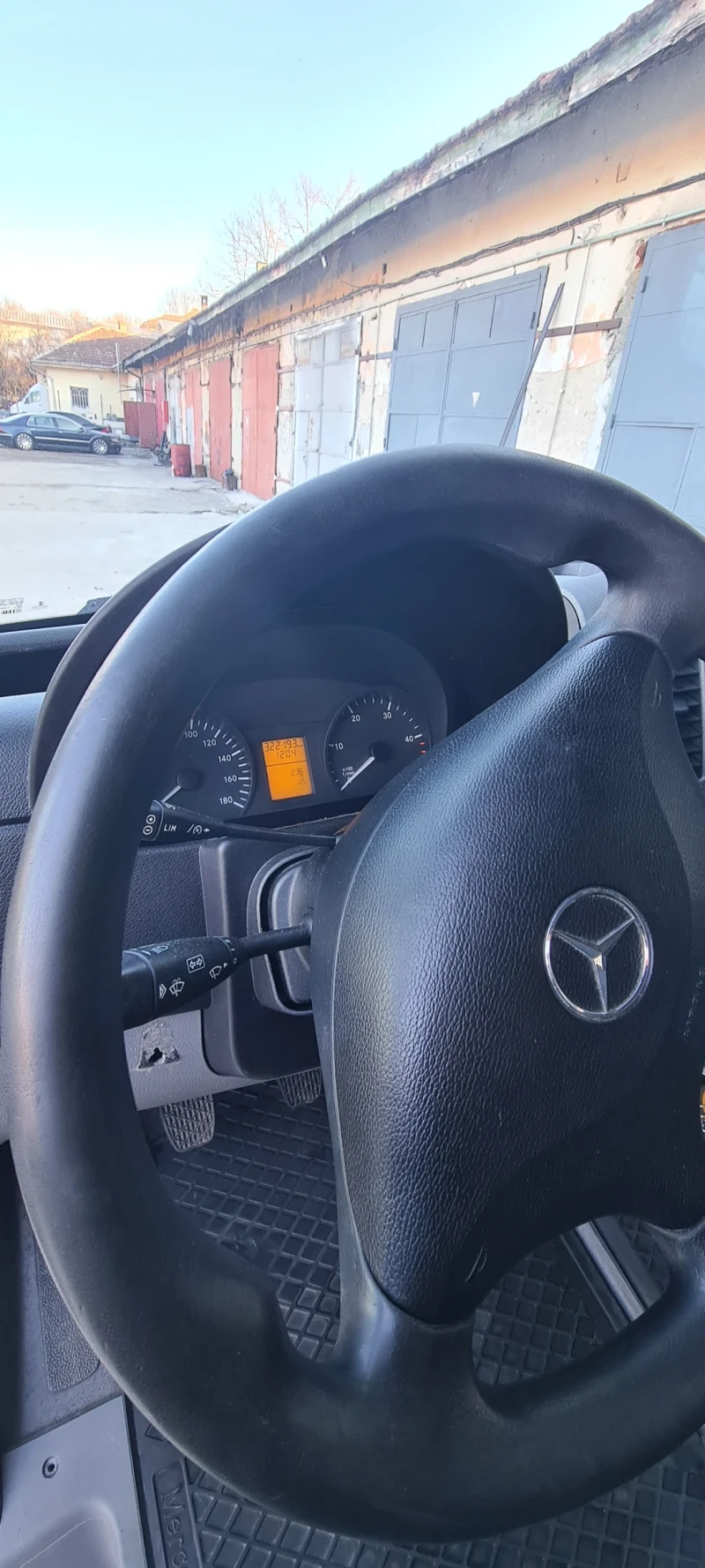 Mercedes-Benz Sprinter 319, снимка 4 - Бусове и автобуси - 53599711