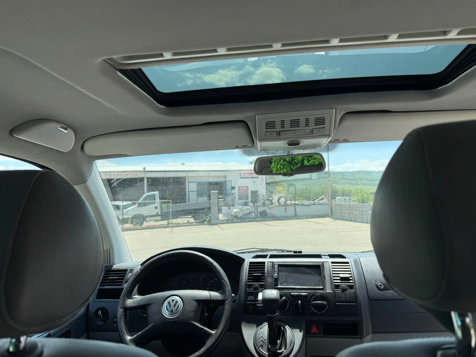VW Transporter 2.5TDI - изображение 10