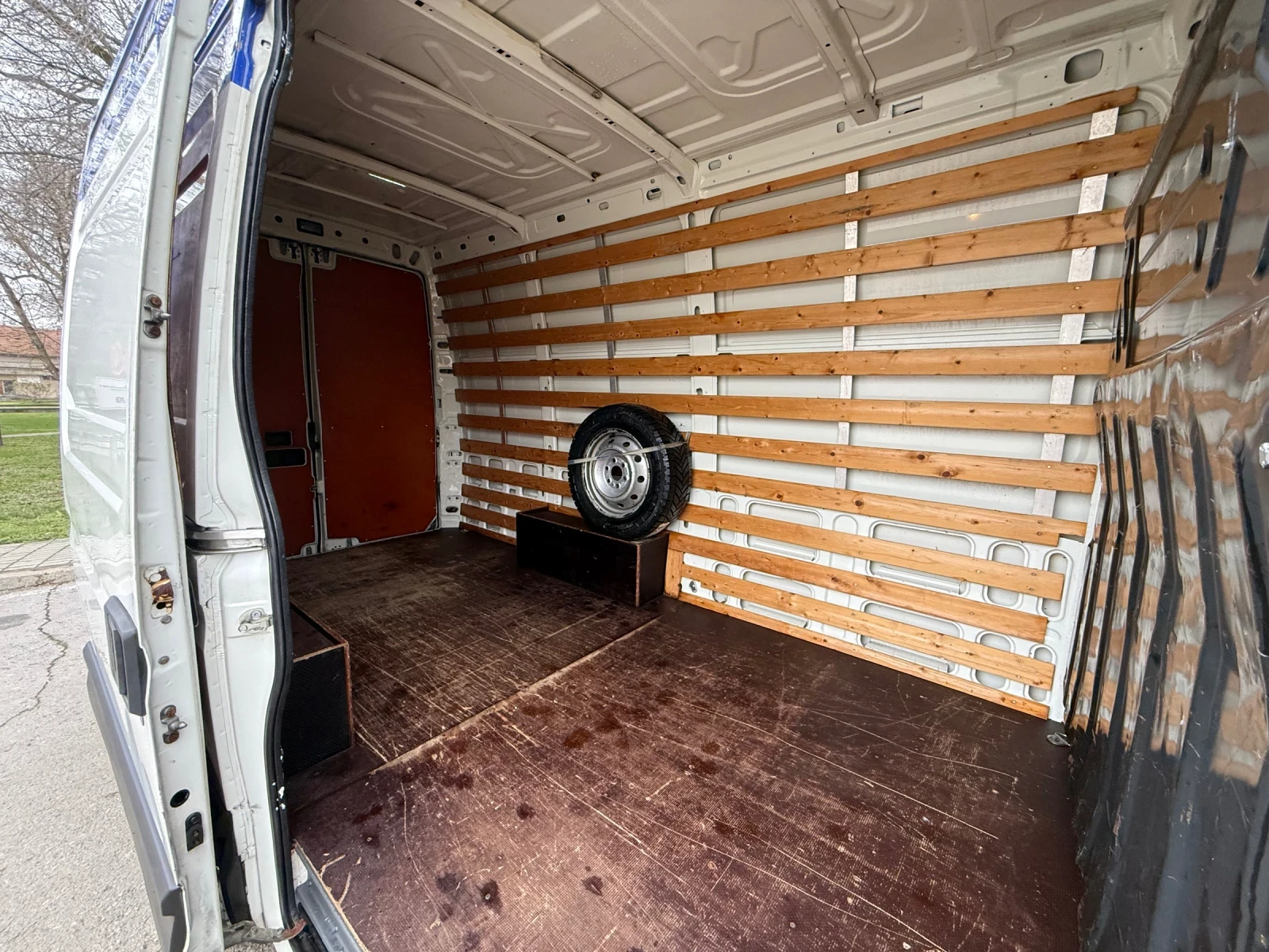 Iveco 35c13 29L13 - изображение 10