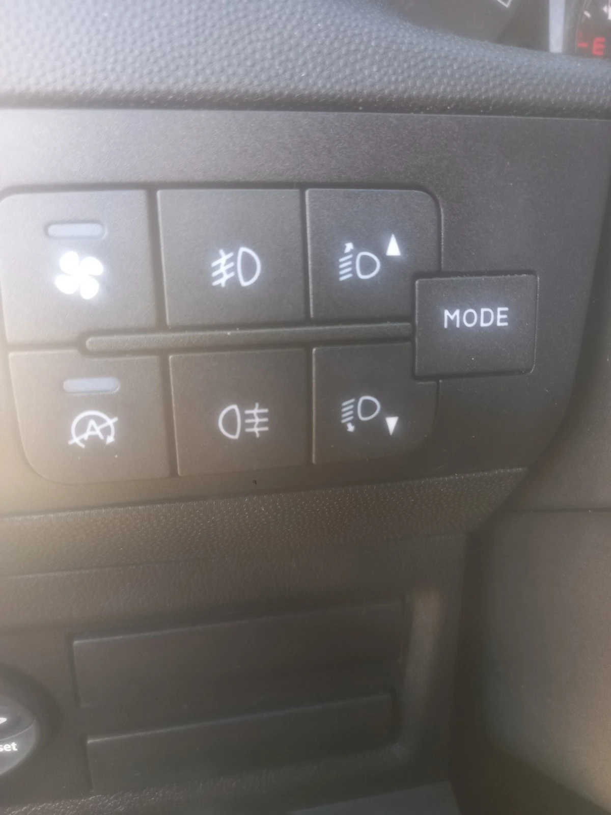 Peugeot Boxer, снимка 12 - Бусове и автобуси - 53959650