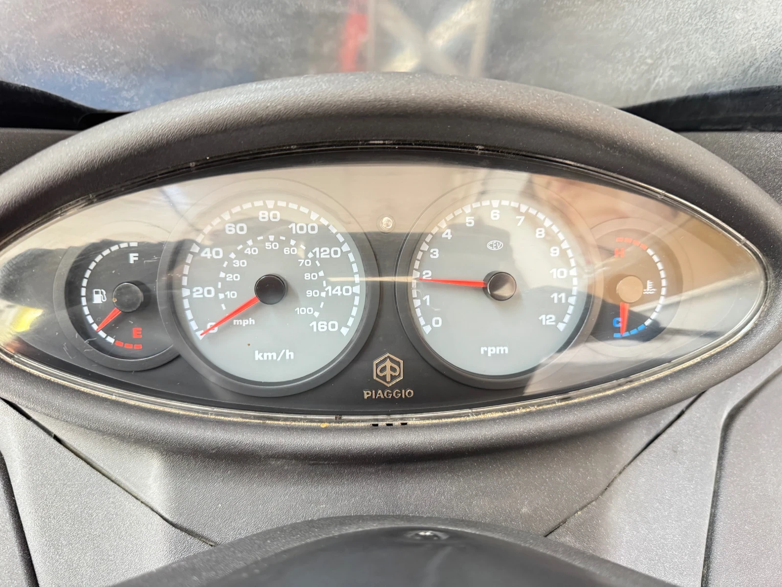 Piaggio X9 180 - изображение 7