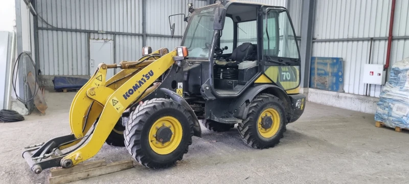 Телескопичен товарач Komatsu WA-70