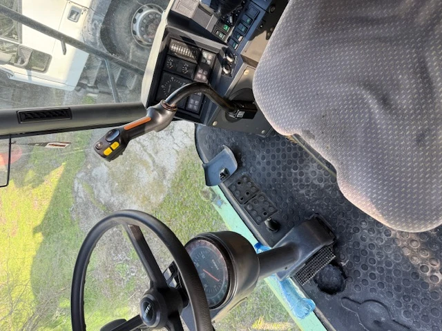 Комбайн Claas MEGA 360, снимка 7 - Селскостопанска техника - 53258691