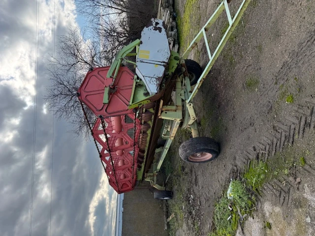 Комбайн Claas MEGA 360, снимка 9 - Селскостопанска техника - 53258691