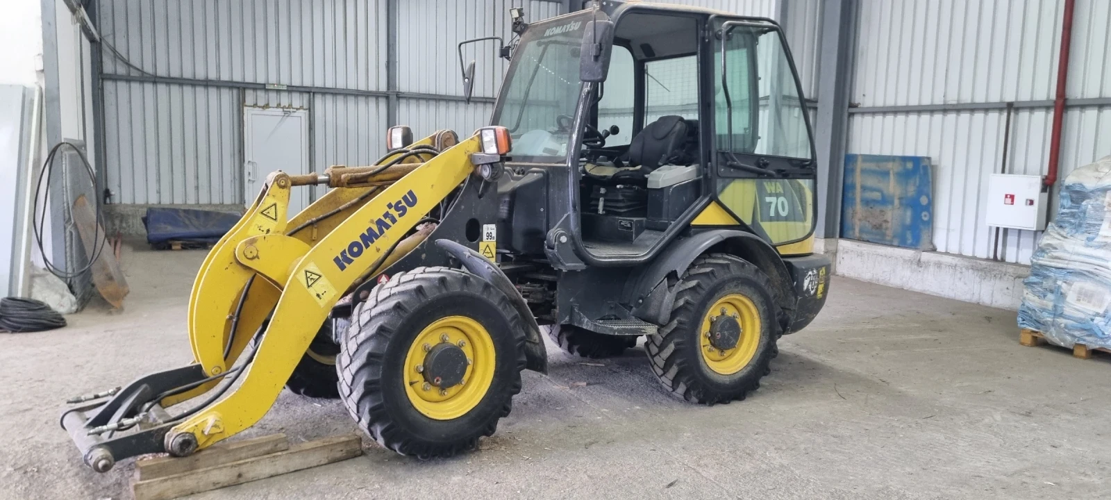 ������������ ������� Komatsu WA-70 | Mobile.bg � ����������� 1