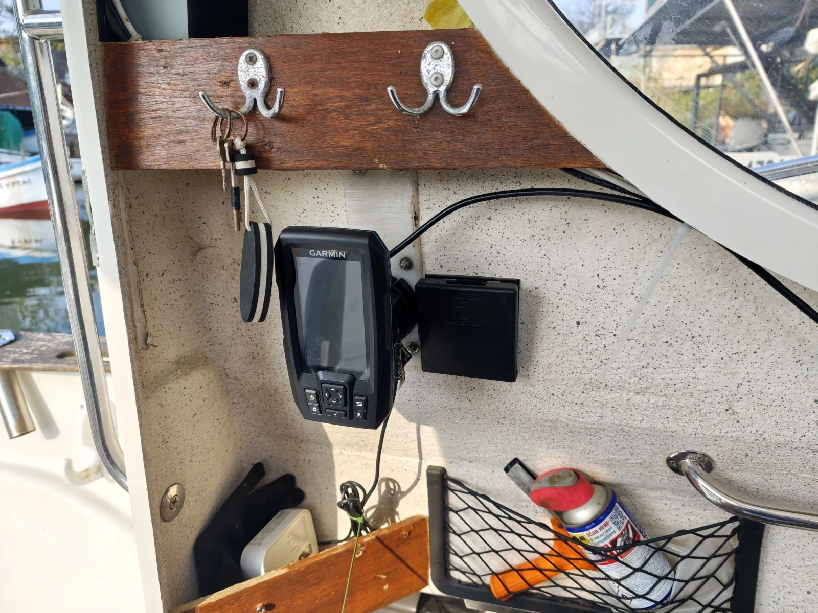 ����� Quicksilver Pilothouse 580 | Mobile.bg � ����������� 13