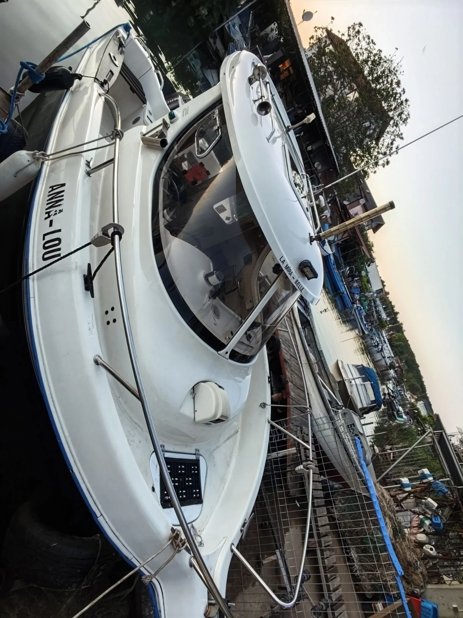 Лодка Quicksilver Pilothouse 580, снимка 2 - Воден транспорт - 55435103