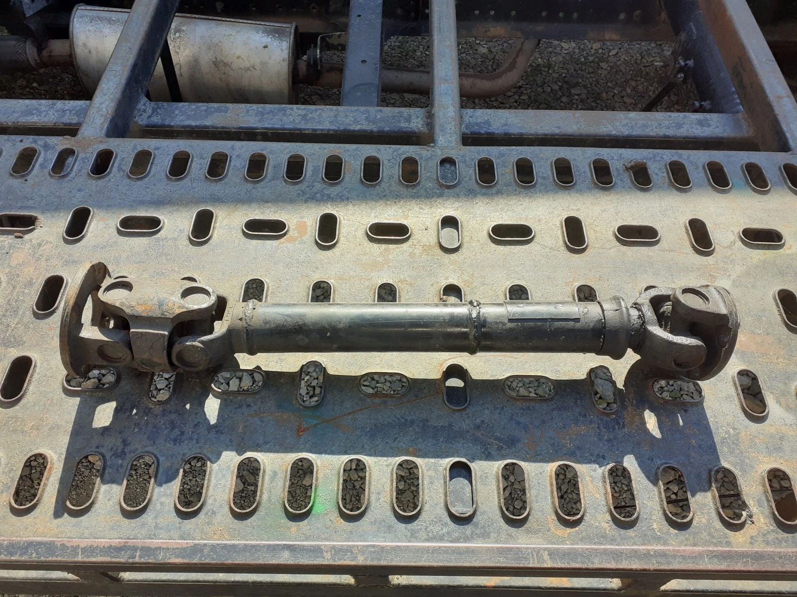     2  1999.  2004. | Mobile.bg   1