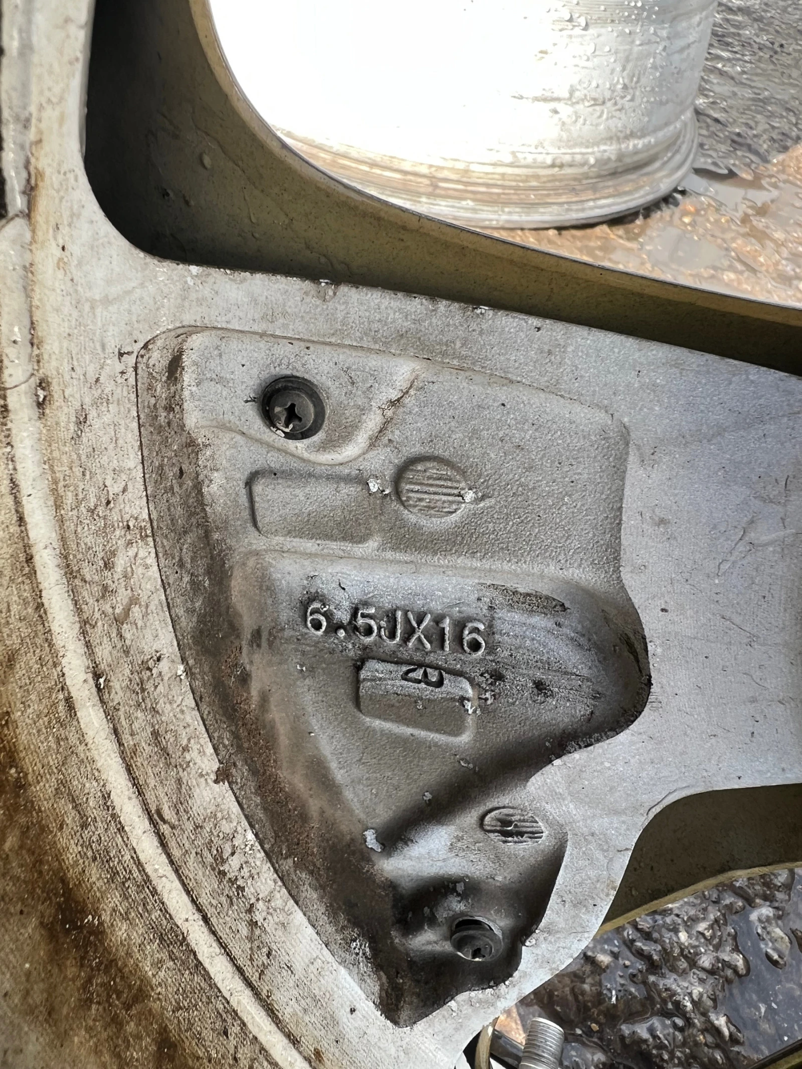   Hyundai Ioniq | Mobile.bg   3