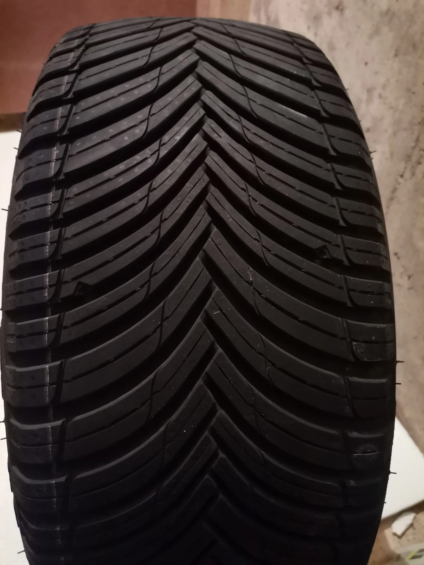  205/40R17 | Mobile.bg   2