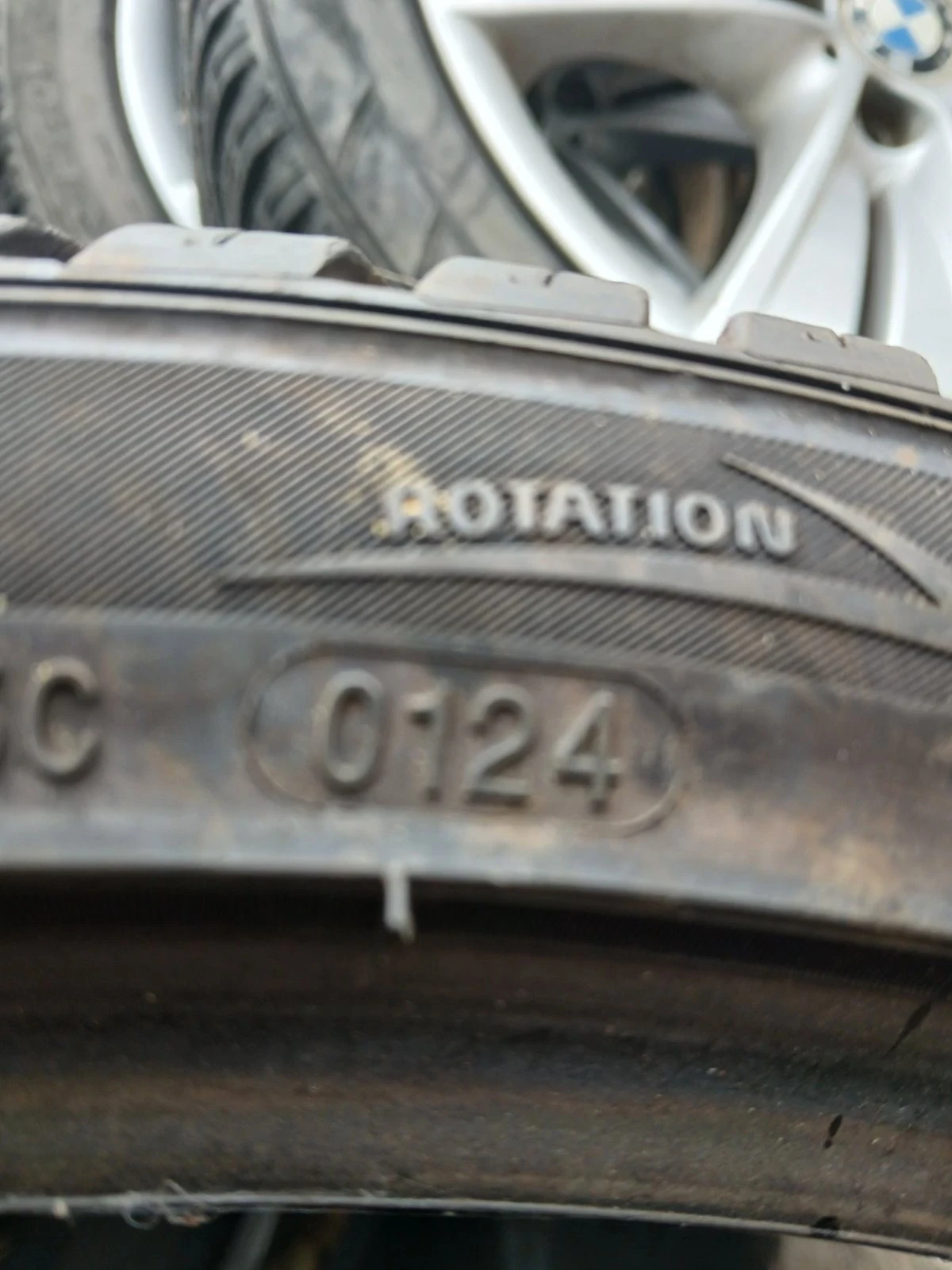 ���� 235/35R19 | Mobile.bg � ����������� 4
