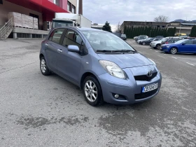 Toyota Yaris 1.3i - КЛИМАТРОНИК, снимка 3