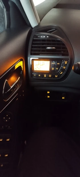 Citroen Grand C4 Picasso Exclusive , снимка 15