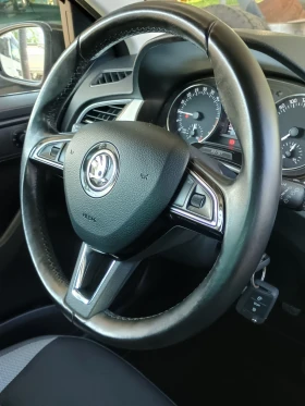 Обява за продажба на Skoda Fabia УНИКАТ! * MONTE CARLO* NAVI * DISTRONIC * XENON *  ~15 300 лв. - изображение 10