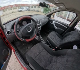 Dacia Sandero 1.6 / | Mobile.bg    5