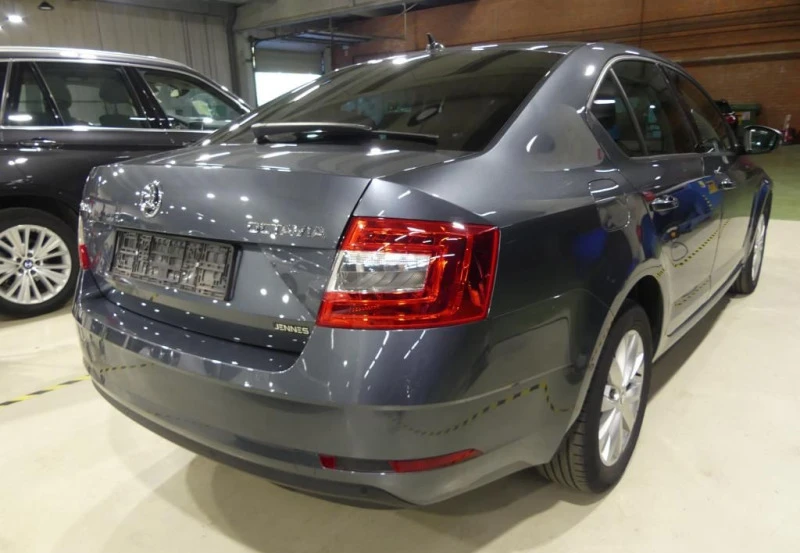 Skoda Octavia 1.4 150hp LPG, снимка 5 - Автомобили и джипове - 47215586