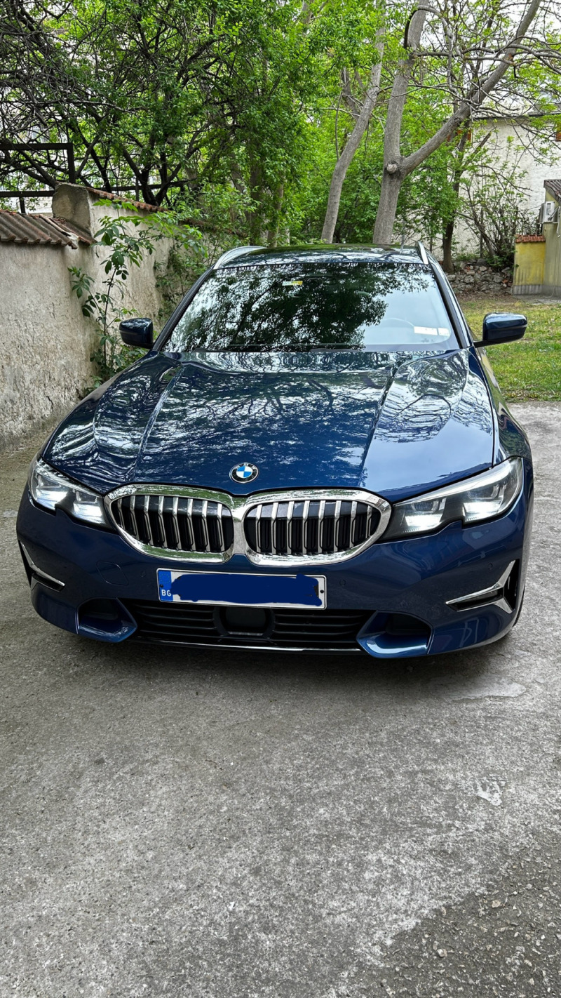 BMW 320, снимка 1 - Автомобили и джипове - 46279505