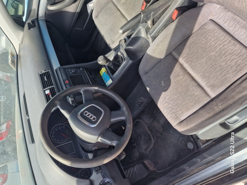 Audi A4, снимка 3 - Автомобили и джипове - 45695542