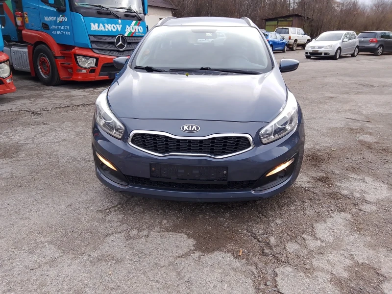 Kia Ceed 1.4.  99к  s бензин климатик, снимка 1 - Автомобили и джипове - 48067261