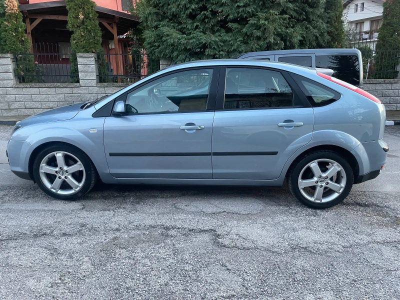 Ford Focus 1.6i 101 к.с., снимка 2 - Автомобили и джипове - 48404617