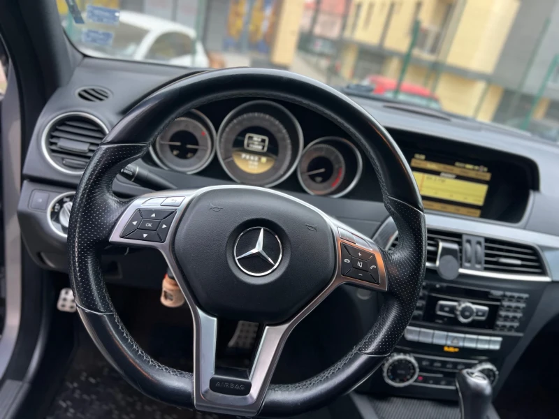 Mercedes-Benz C 350 AMG, снимка 9 - Автомобили и джипове - 49201214