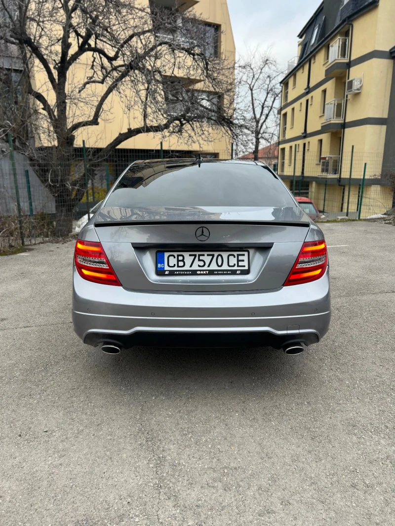 Mercedes-Benz C 350 AMG, снимка 6 - Автомобили и джипове - 49201214